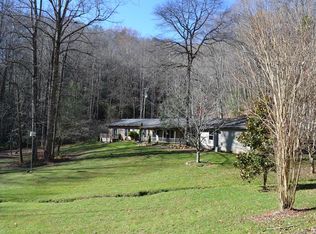 589 Hardin Holw, Andrews, NC 28901