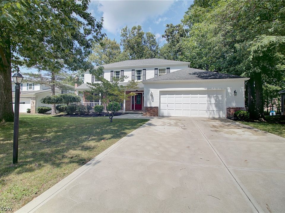 1st image of 20704 Sandalwood Ln