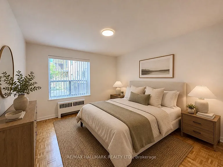 30 Upper Canada Dr #101 — Photo 7