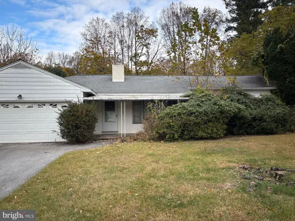1019 Goodwin Ln, West Chester, PA 19382