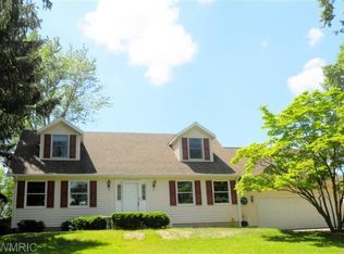 1170 Greenfield Ave, Niles, MI 49120