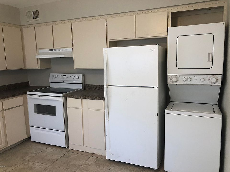 1st image of 436 N Hill APT A