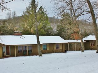 2 Dogwood Dr, Pacific, MO 63069