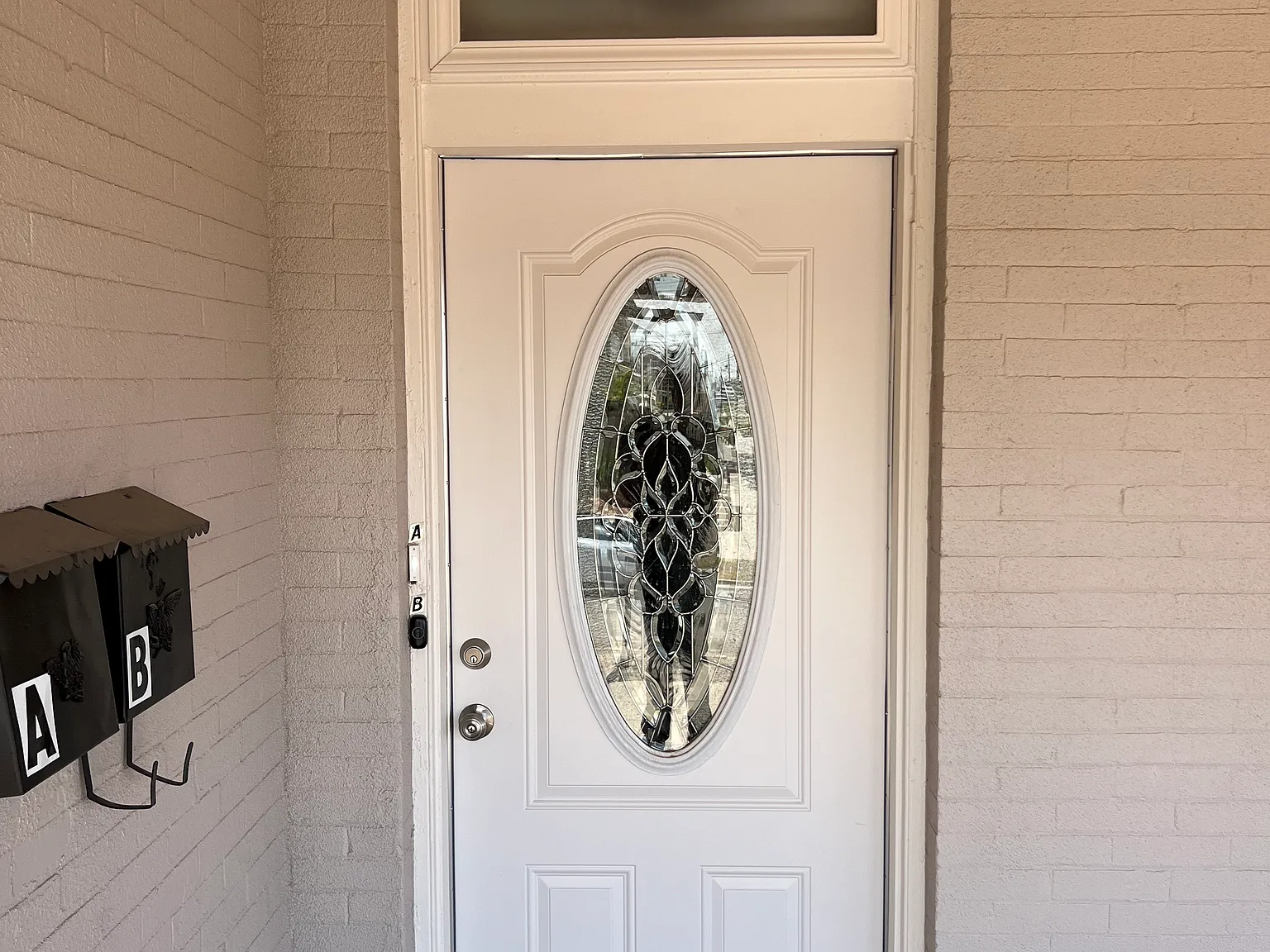 2 bed, 1050 sqft, $1,400 — Photo 2