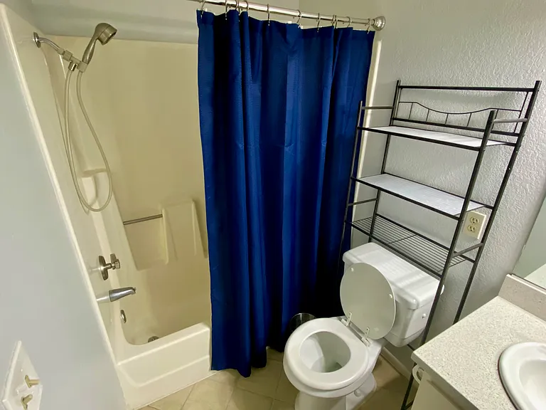 502 W Tonopah Dr #6 — Photo 14