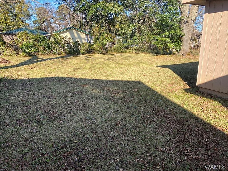 2nd image of 3032 22nd St