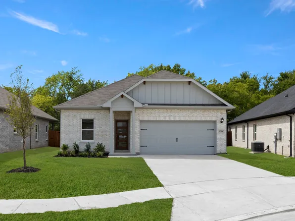 1306 Cole Dr, Trenton, TX 75490