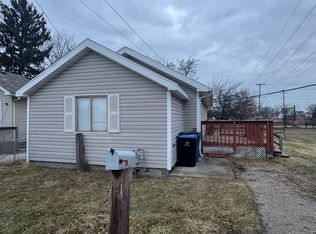 2165 Oakdale Ave, Oregon, OH 43616