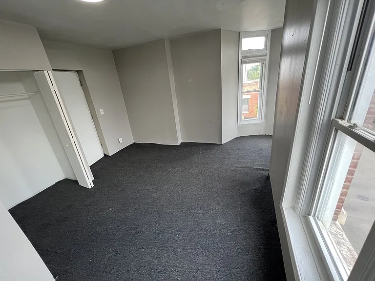 1759 W 21st St #3F — Photo 8