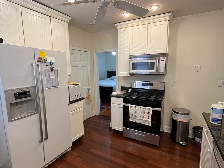 9 S Waverly St #1 — Photo 8