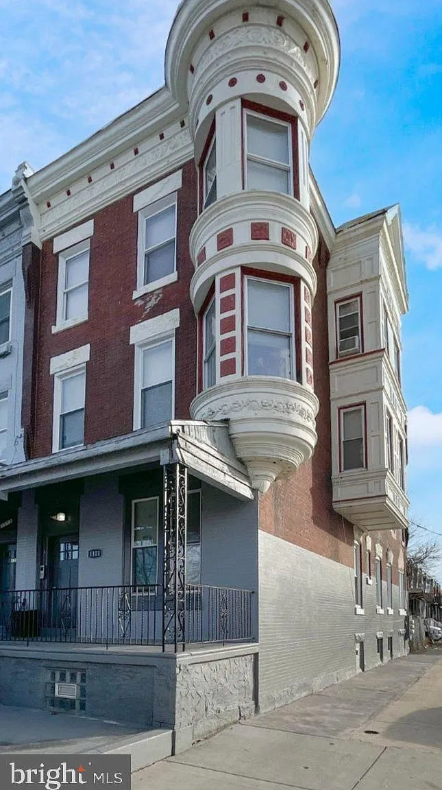 1 bed, 1.0 bath, 8586 sqft, $1,295 — Photo 3