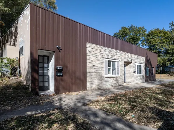 1658 E Walnut St, Des Moines, IA 50316