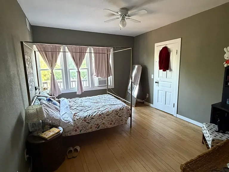 228 E Hadley St #2 — Photo 10
