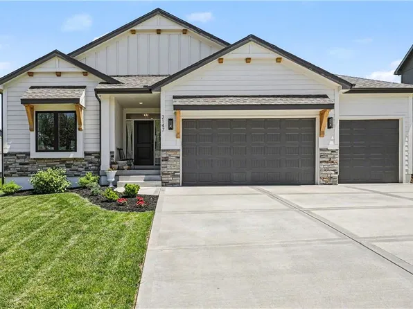 2147 Little Creek Ct, Liberty, MO 64068