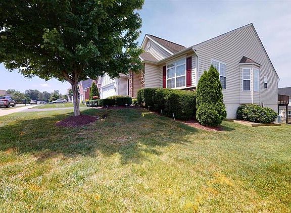 4th image of 81 Sanctuary Ln