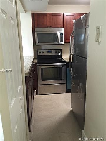 1st image of 210 Fontainebleau Blvd APT 305