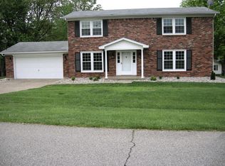 8515 Burlingame Rd, Louisville, KY 40219