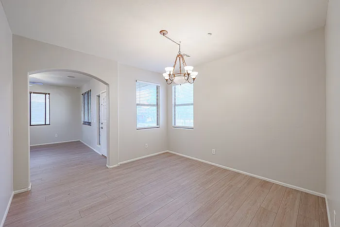 16205 W Gibson Ln — Photo 12
