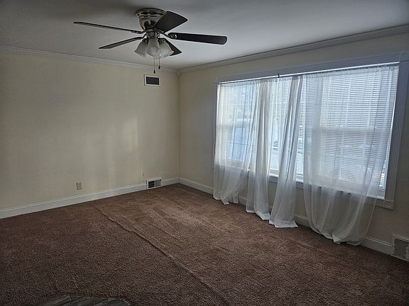 4th image of 2711 Sheridan Dr #1