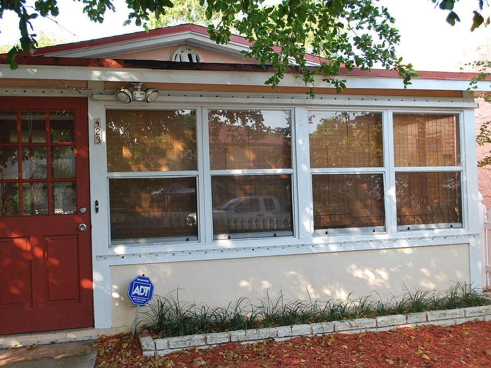 1st image of 423 S L St