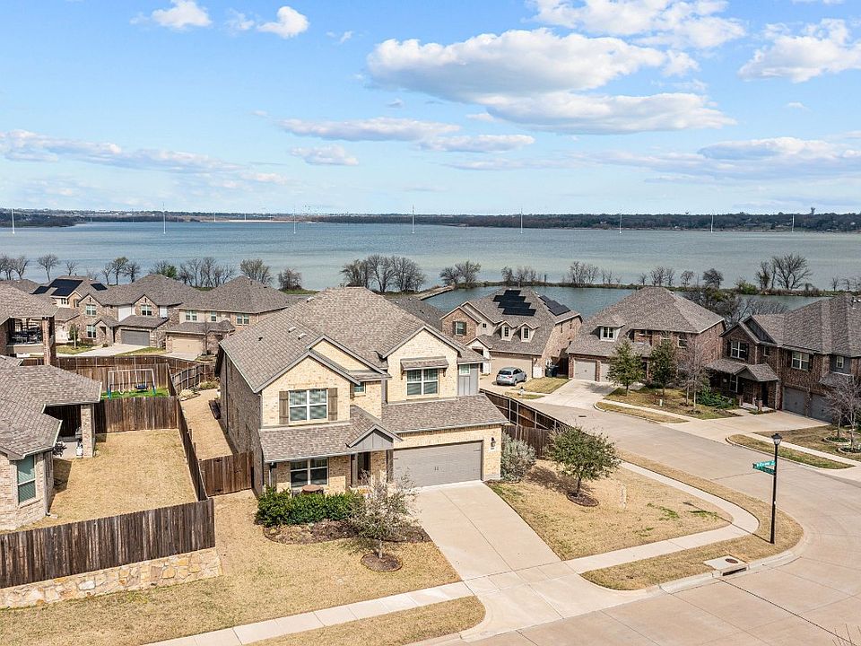 1st image of 2409 Hillview Dr