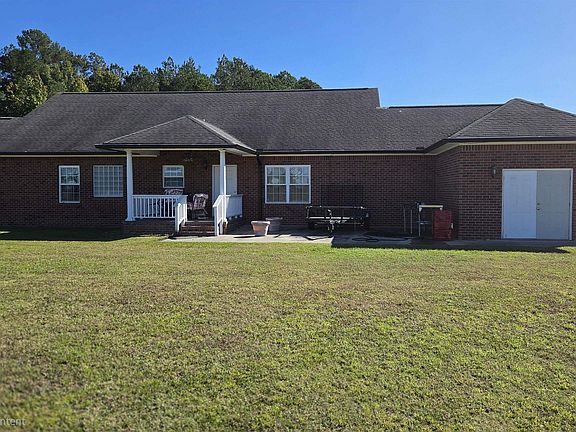 3rd image of 1439 Olin Rd
