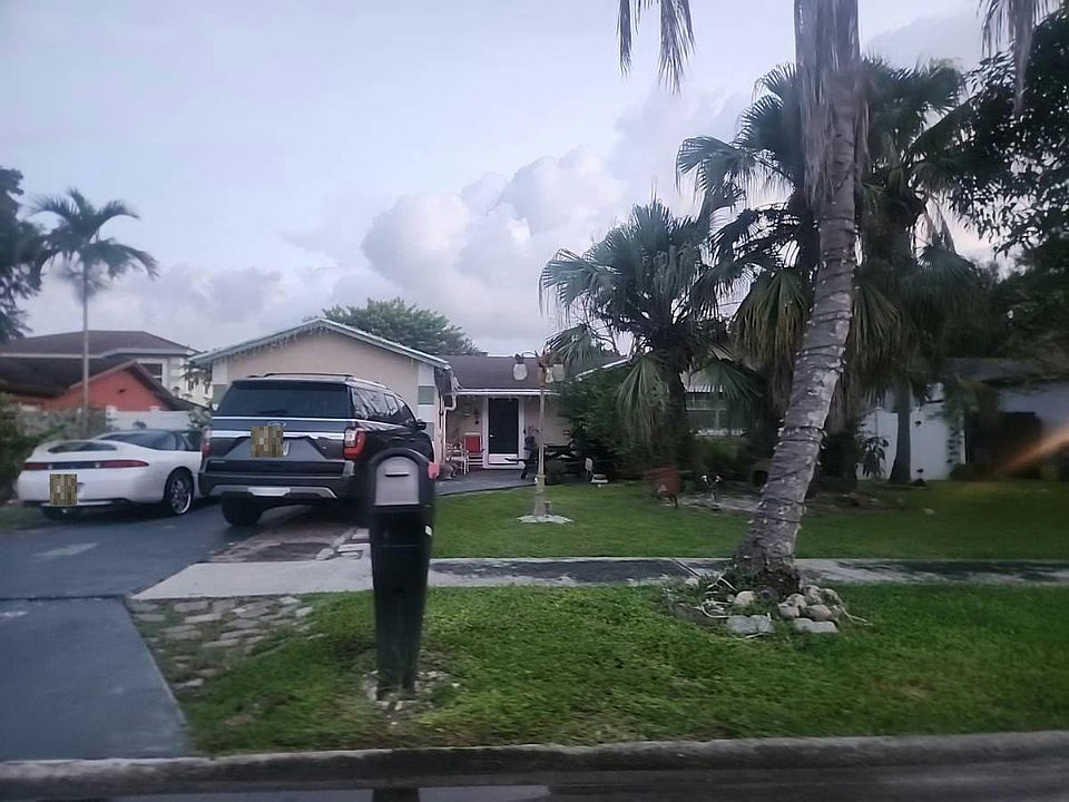 1st image of 9033 SW 5th St