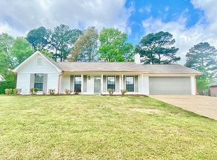 909 Sycamore St, Tupelo, MS 38801