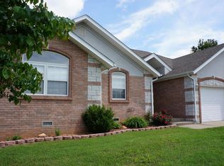 124 Moonlight Valley Dr, Ash Grove, MO 65604