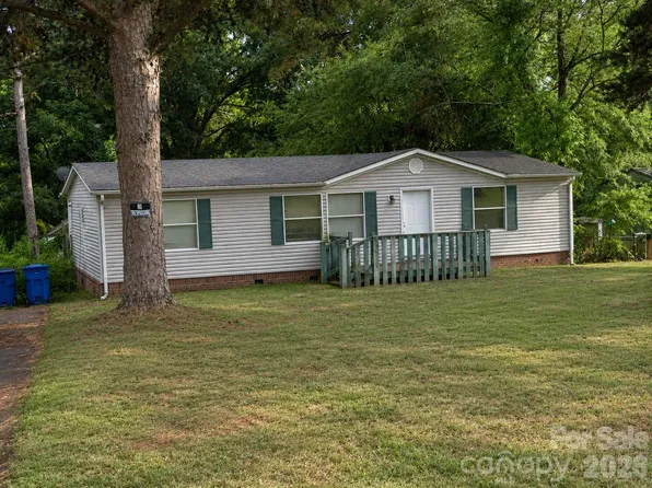 153 Ridgewood St, Shelby, NC 28152
