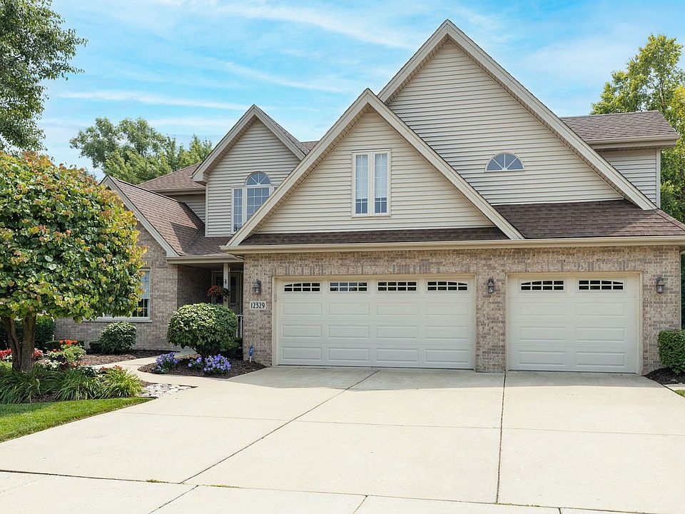1st image of 12329 Surrey Ln