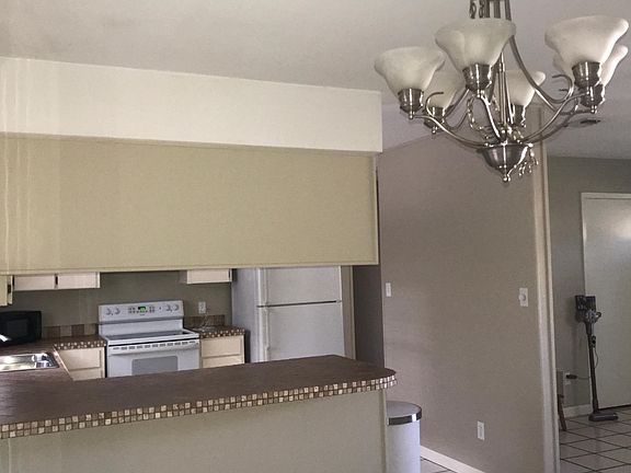 3rd image of 352 Lisette Ct