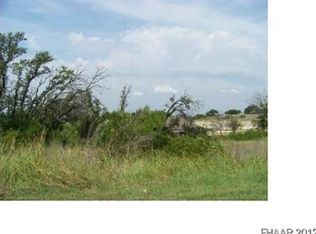 104 Cedar Cir, Gatesville, TX 76528