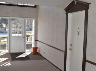 11820 Seaton Dr #1, Sterling Heights, MI 48312