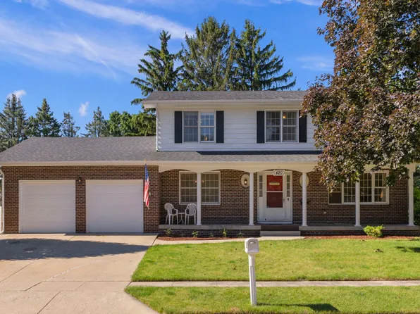 420 Lynn Ave, Sycamore, IL 60178