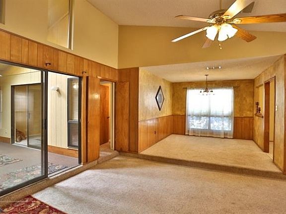 4th image of 3233 Chimney Cir