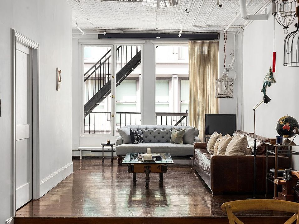 1st image of 8 Greene St APT 4