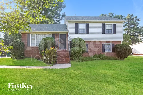 2516 Tall Pines Ln Photo 1