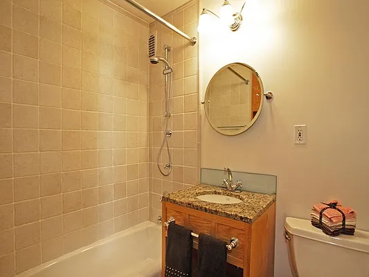 Sold by Sotheby's International Realty | media 11