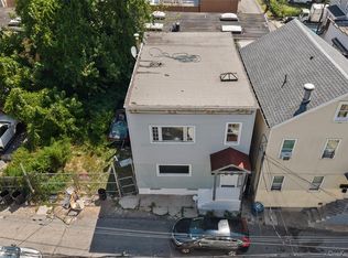 6 Stewart Pl, Yonkers, NY 10701