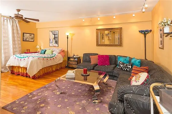 Sold by Douglas Elliman | media 20