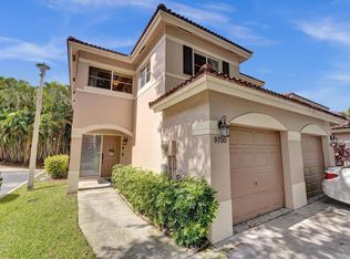 9700 NW 24th Ct #9700, Hollywood, FL 33024