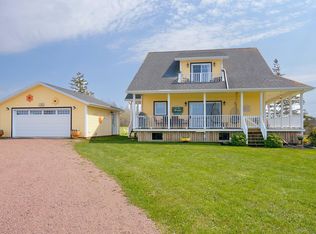 10 Bumble Bee Rd, Grenville Parish, PE C0A1E0