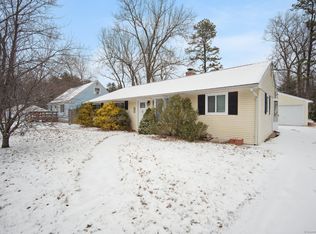5 Belle Ave, Enfield, CT 06082