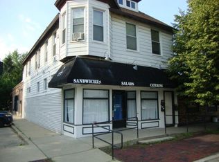 8420 Brookfield Ave #2F, Brookfield, IL 60513