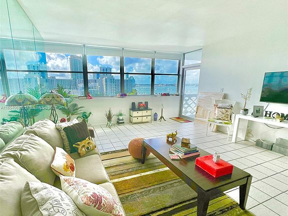 5th image of 20 Island Ave APT 1016