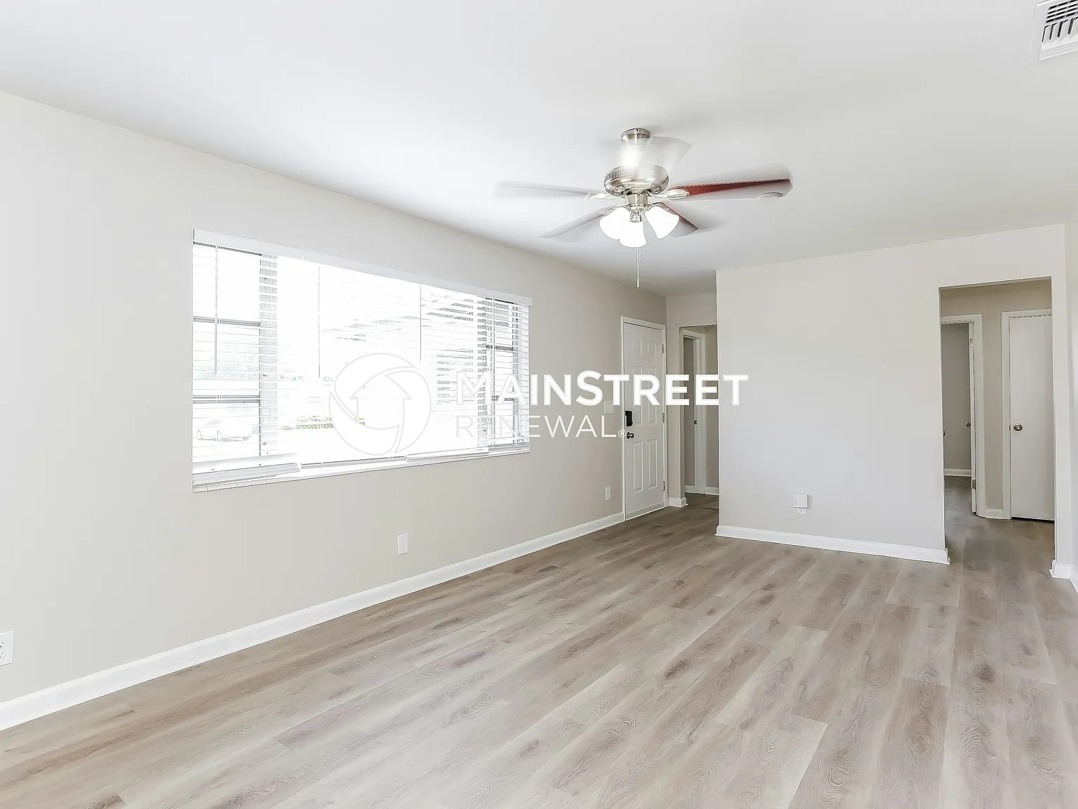 3228 Fiesta Ln — Photo 2