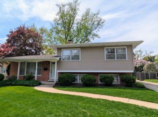 920 S Chestnut Ave, Arlington Heights, IL