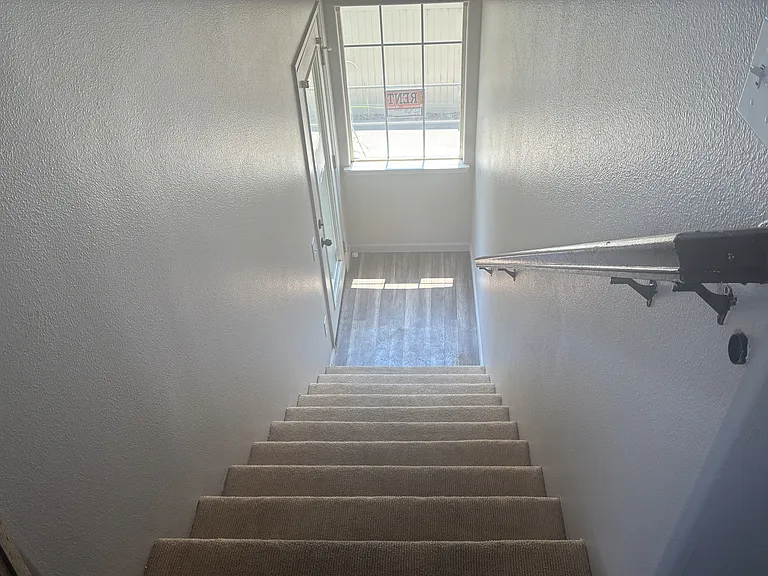 2457 Thunder Mountain Dr — Photo 6
