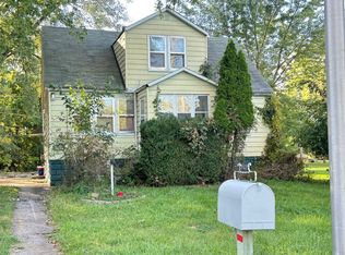 1322 River Dr, Calumet City, IL 60409